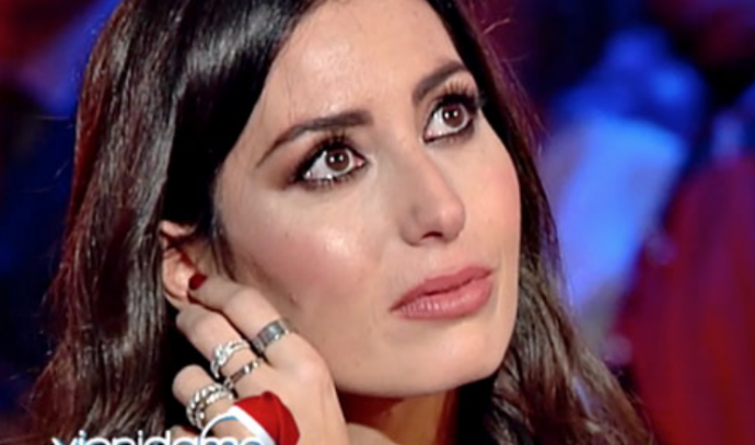 gregoraci in lacrime