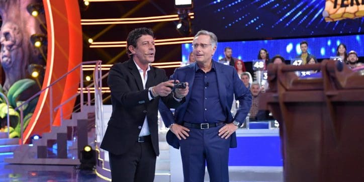 ciao darwin 8 giovani vecchi