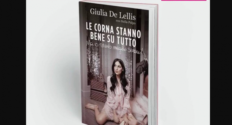 Le Corna Stanno Bene Su Tutto Frasi