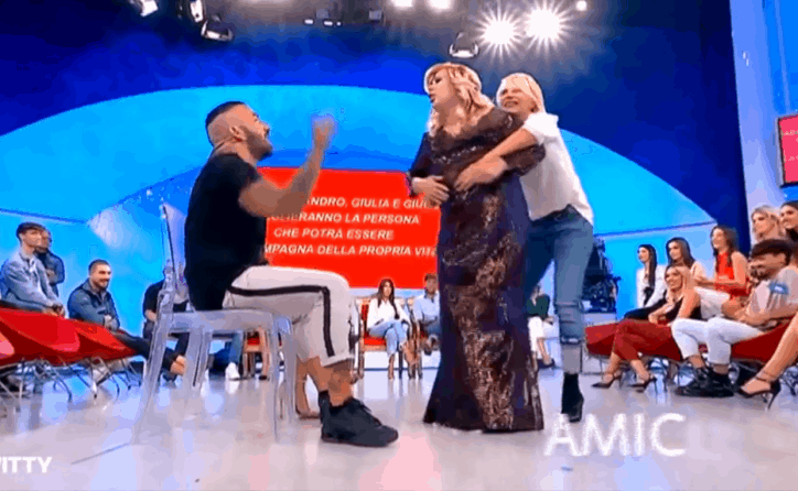 uomini e donne oggi