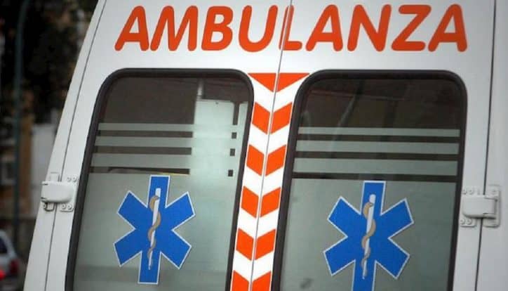 roma scrofa uccide uomo ferisce bimbo 2 anni