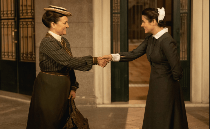 Chi E Maria Di '' Come Una Mamma