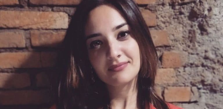 Ragazza Di 18 Anni Partorisce Una Scimmia
