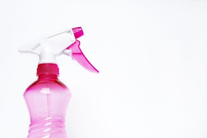 spray disinfettante casa