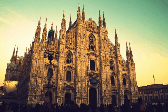 Lombardia arancione scuro