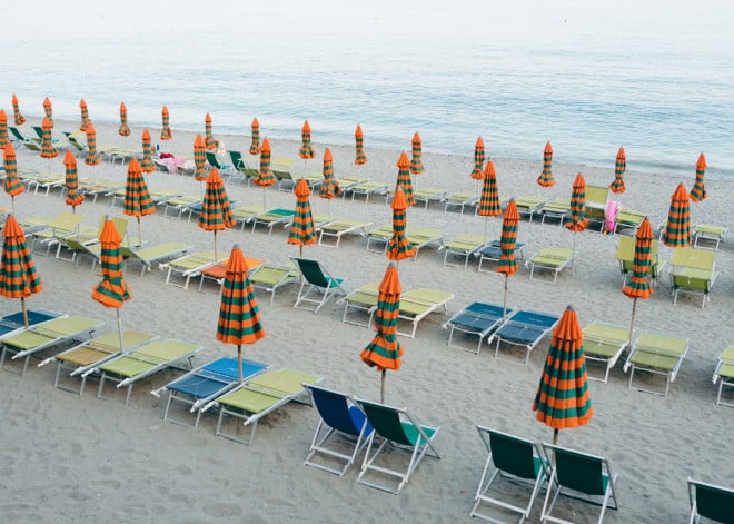 Riapertura piscine e stabilimenti balneari: cosa si può fare e cosa no