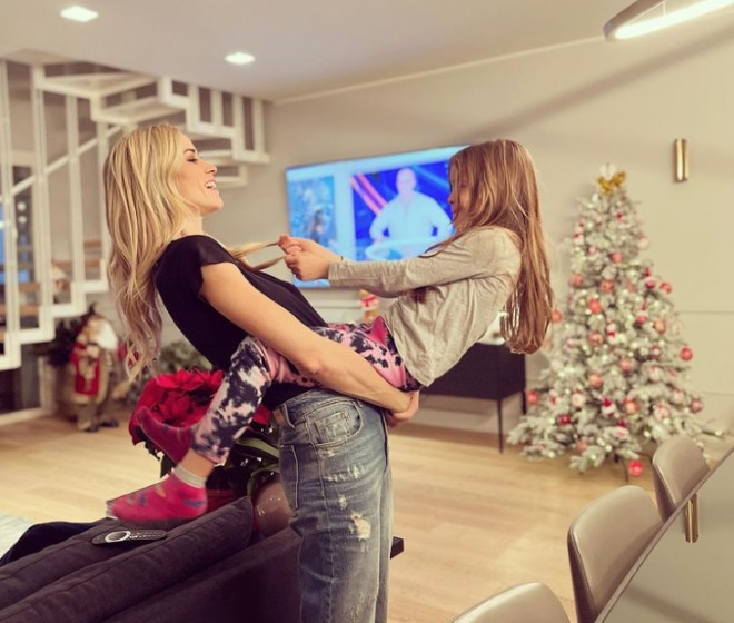 Elena Santarelli mamma