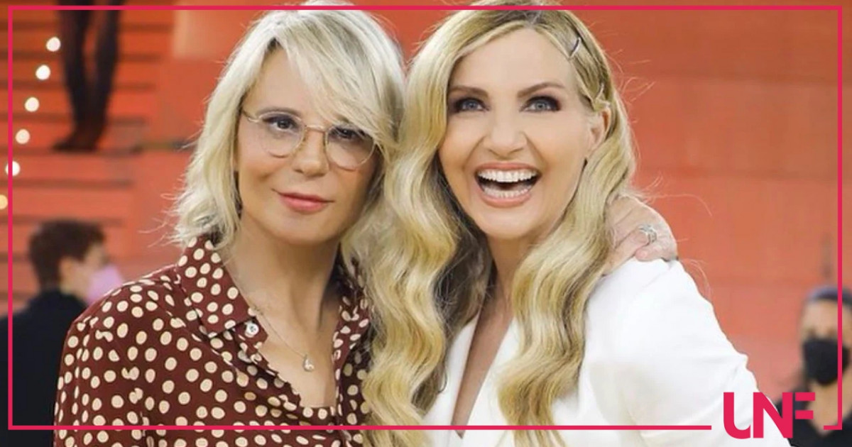 Il grazie di Lorella Cuccarini a Maria de Filippi anche dopo Amici 21 Il grazie di Lorella Cuccarini a Maria de Filippi anche dopo Amici 21