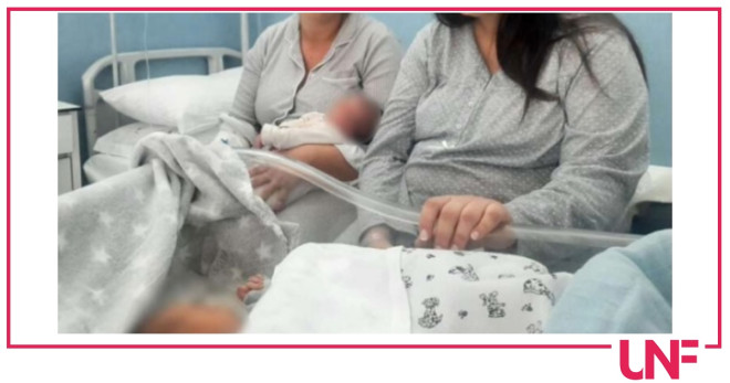 madre figlia parto insieme