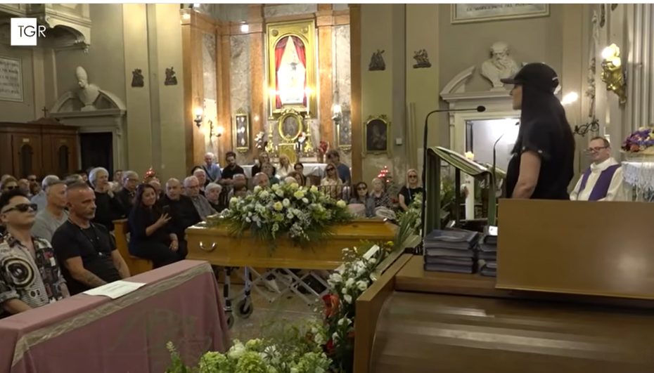 laura pausini celso valli canta in chiesa