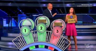 ascolti la ruota della fortuna e memories