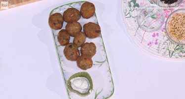 giusy battaglia fa le polpette di melanzane