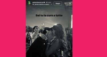 bacio senza cri e antonia