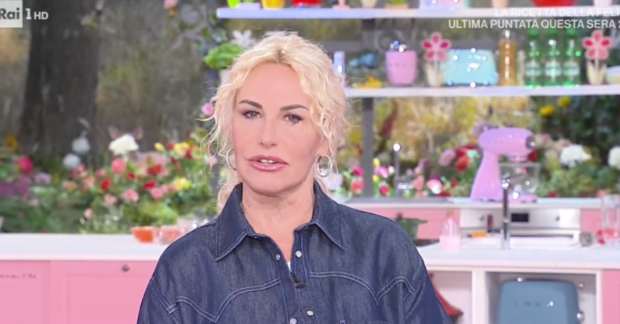 antonella clerici telefonino figli