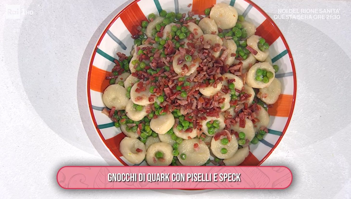 gnocchi di quark con speck e piselli di barbara de nigris