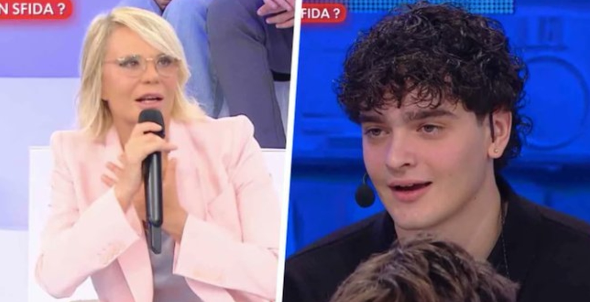 scuse maria de filippi amici 25