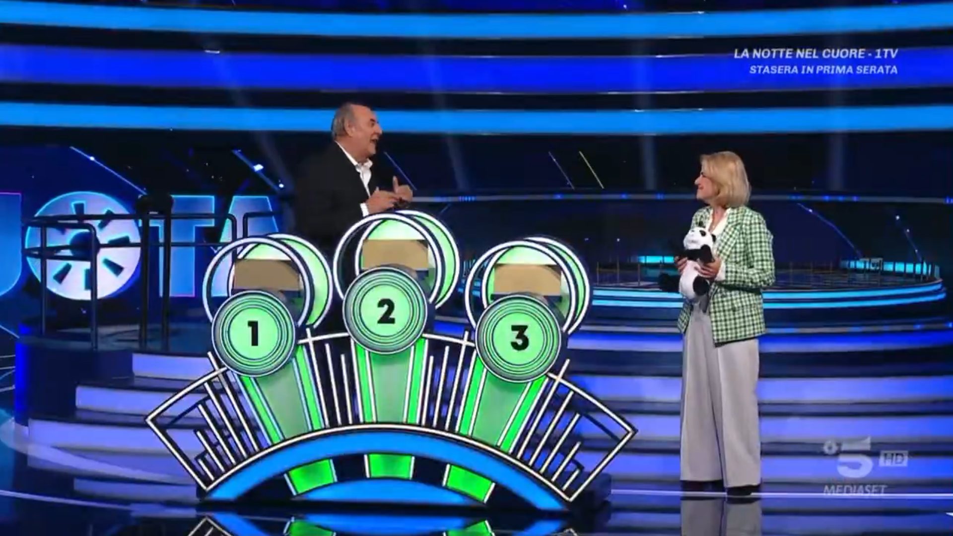 ascolti la ruota della fortuna 4 novembre 2025