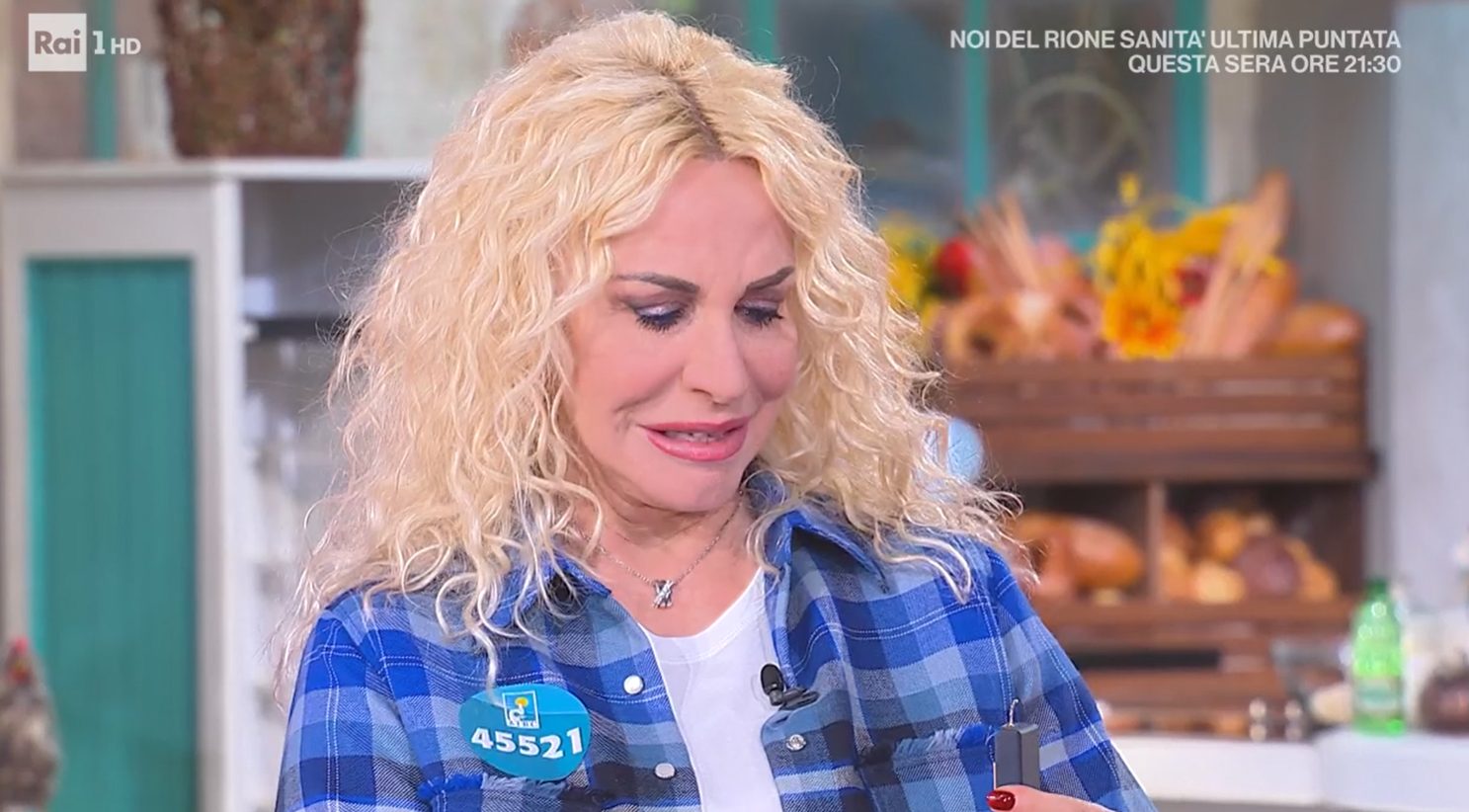 antonella clerici in lacrime airc