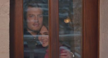 la notte nel cuore 11 novembre 2025 trama