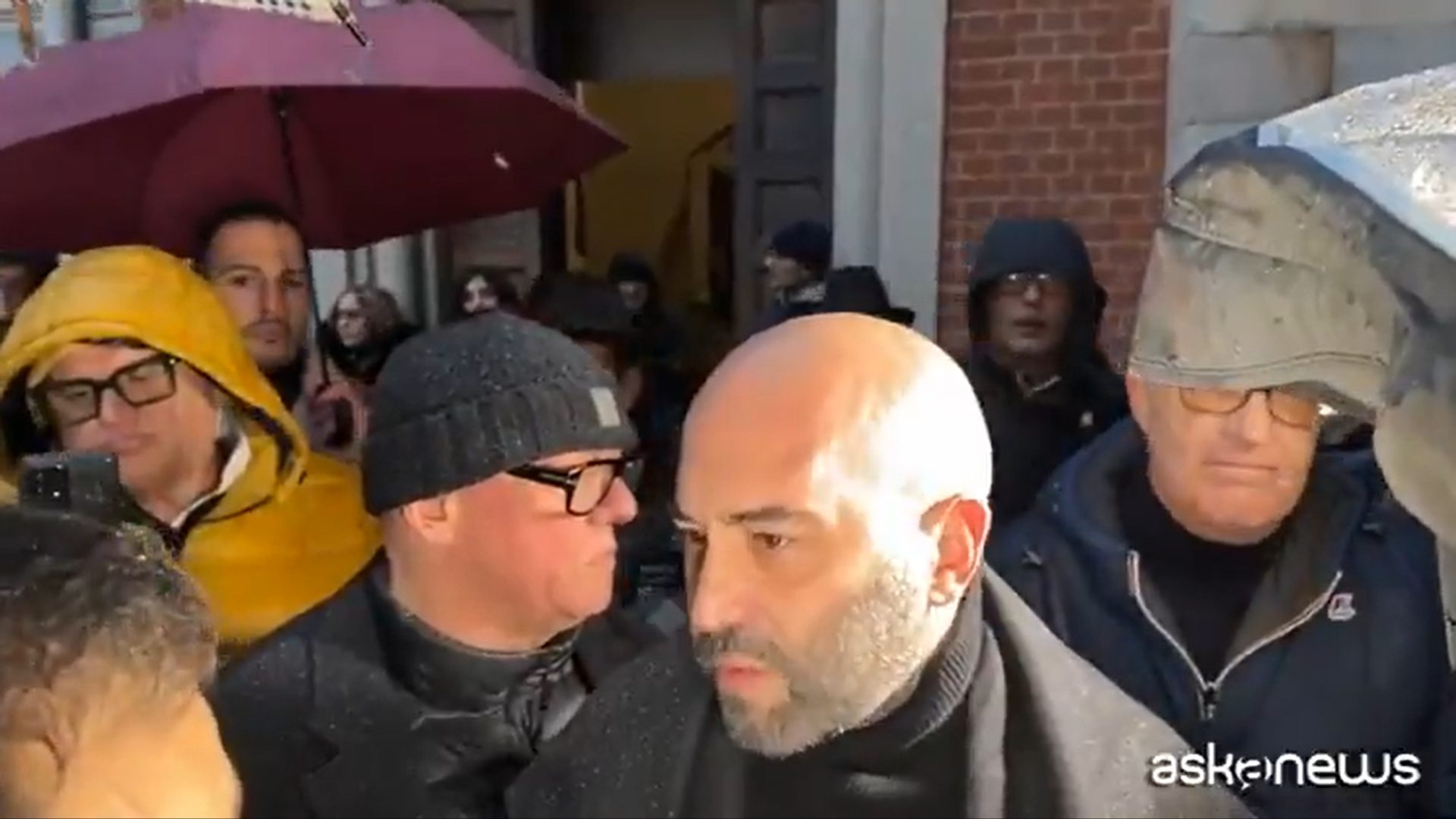 giuliano sangiorgi funerale ornella vanoni