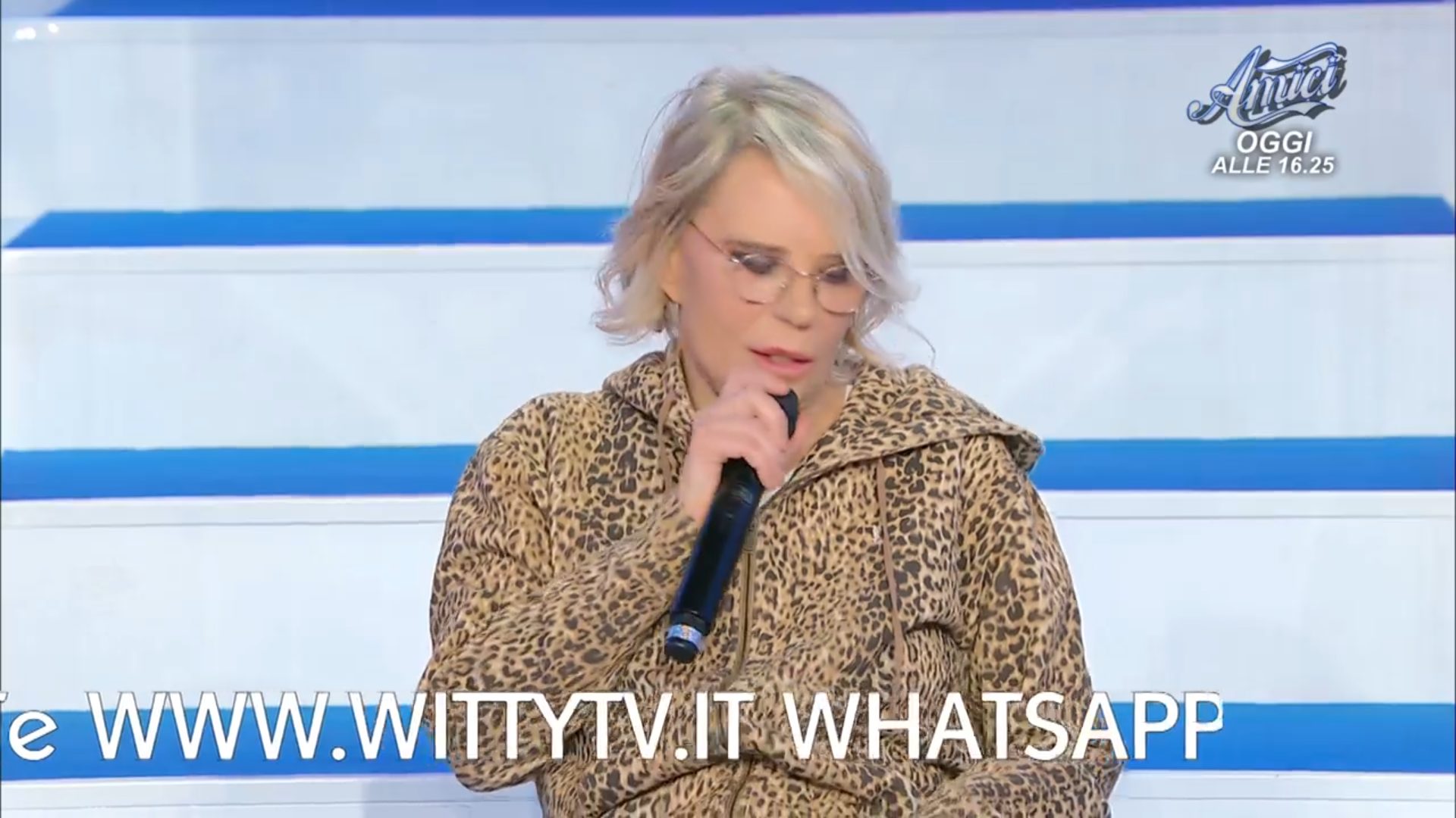 felpa leopardata maria de filippi