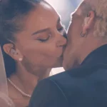 bacio tocca sacchetta giulia pauselli
